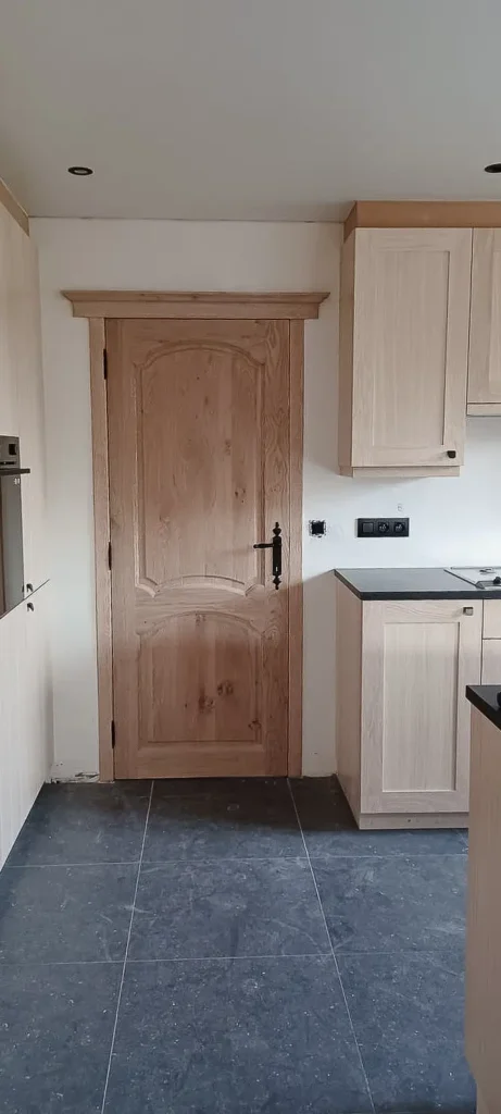 luchtgommen, zandstralen deur, deuren, regio Lille, Gierle, Turnhout, Beerse, Malle, Merksplas, Herentals, Vorselaar, Vosselaar